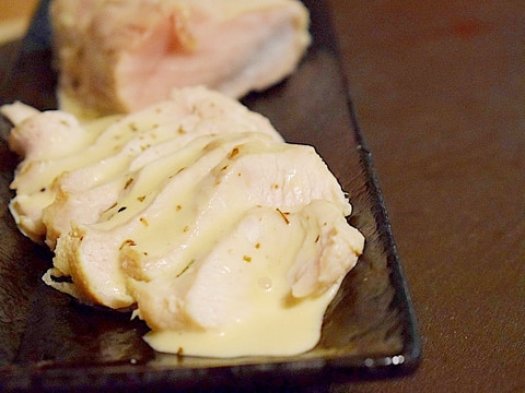 驚くほどしっとり!!鶏むね肉の低温調理